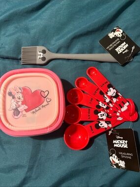 Disney Minnie Pink Snack Container with Red Mickey Measuring Spoon Set